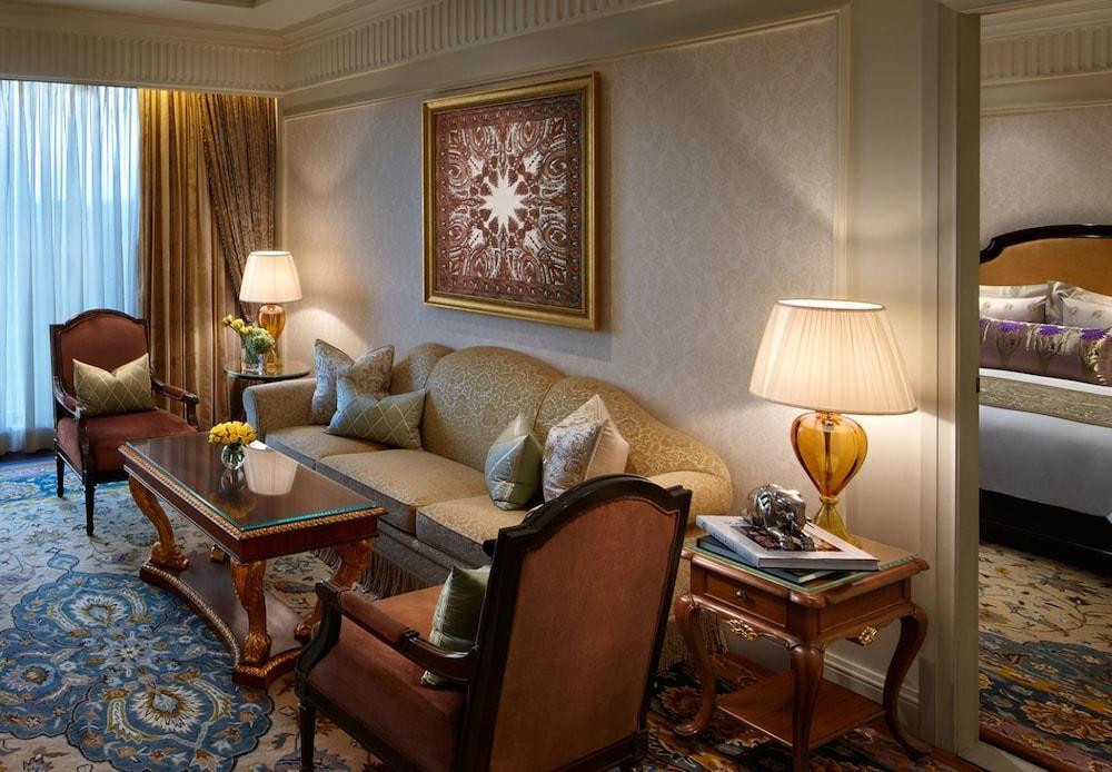 The Leela Palace होटल