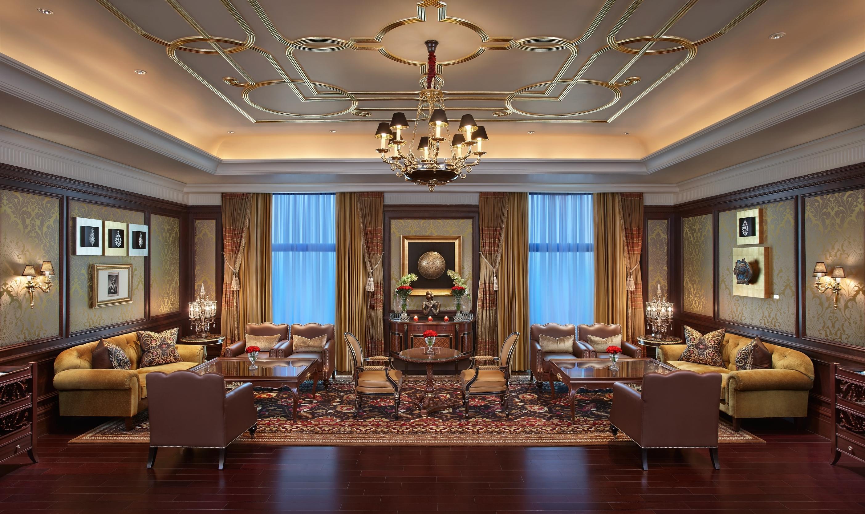 The Leela Palace होटल 5*