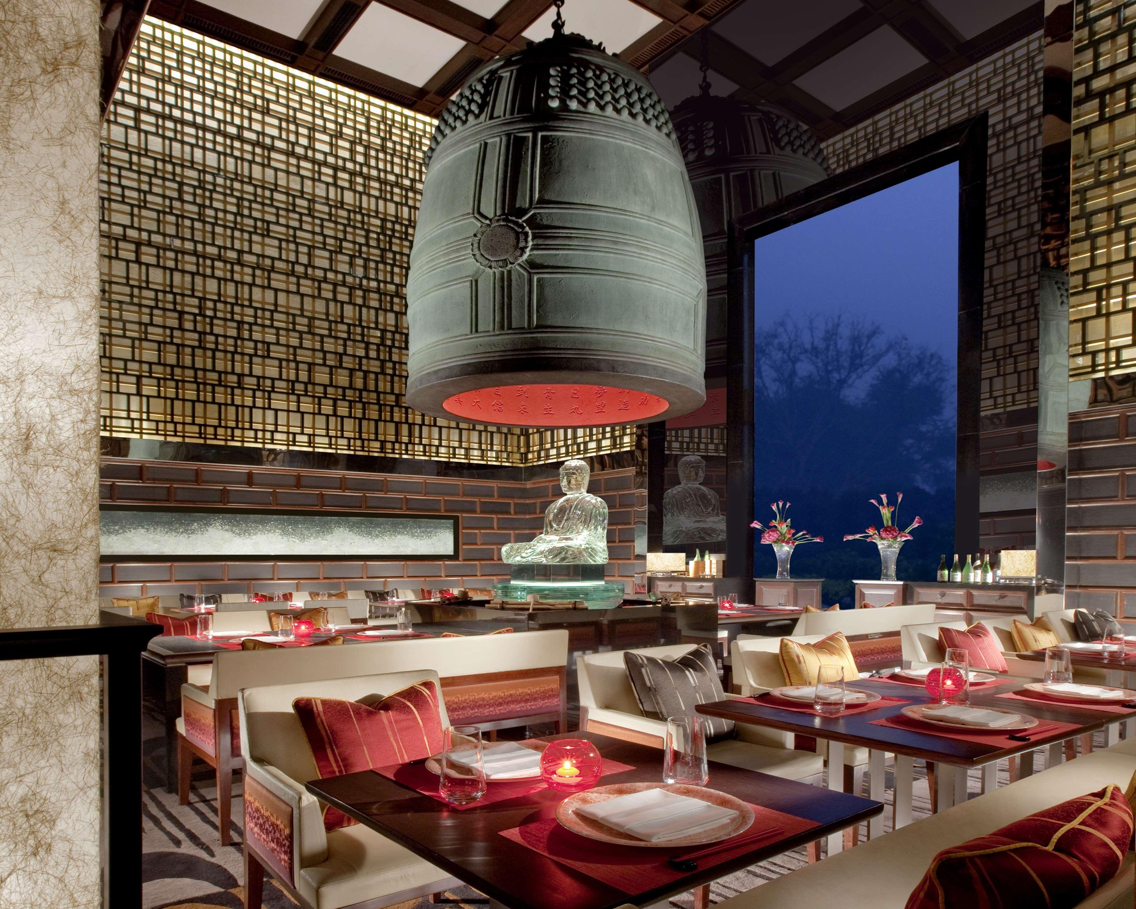 The Leela Palace Hotel 5*
