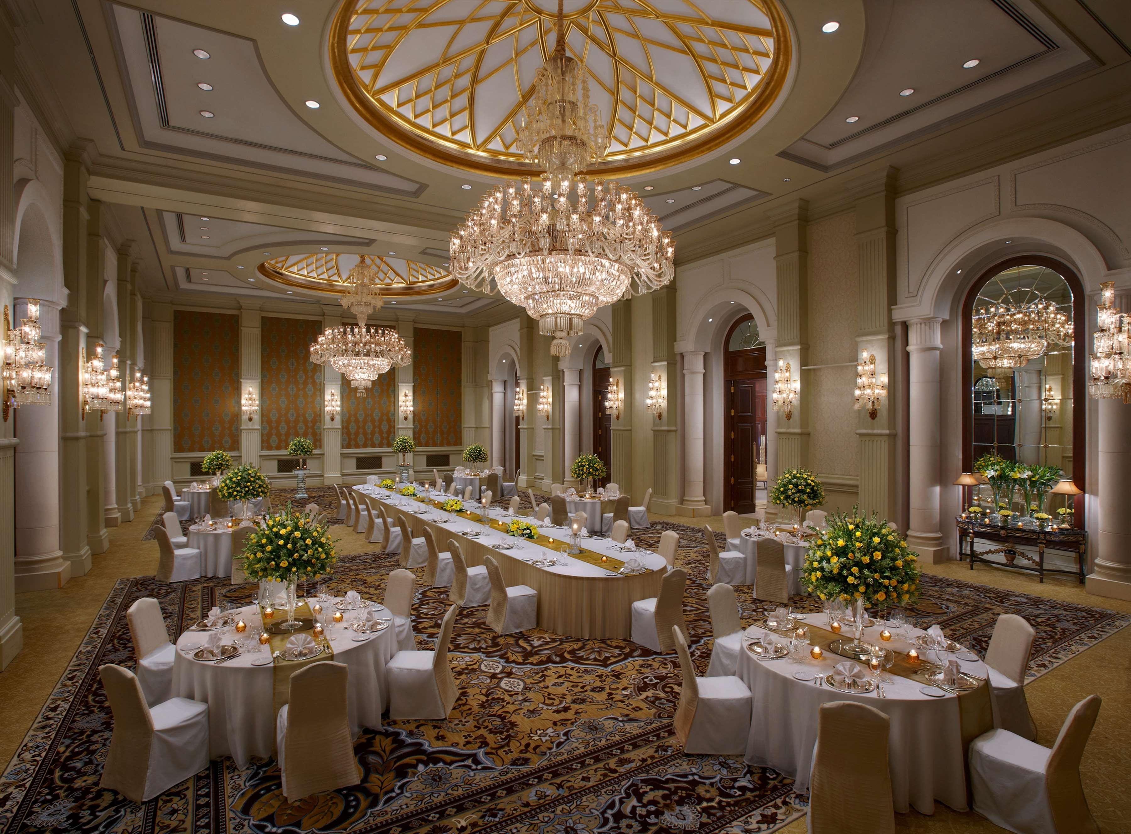 The Leela Palace 5*