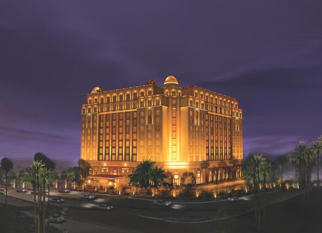 The Leela Palace Hotel 5*